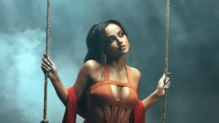 Becky G - No Te Pertenezco (Official Video 2020)