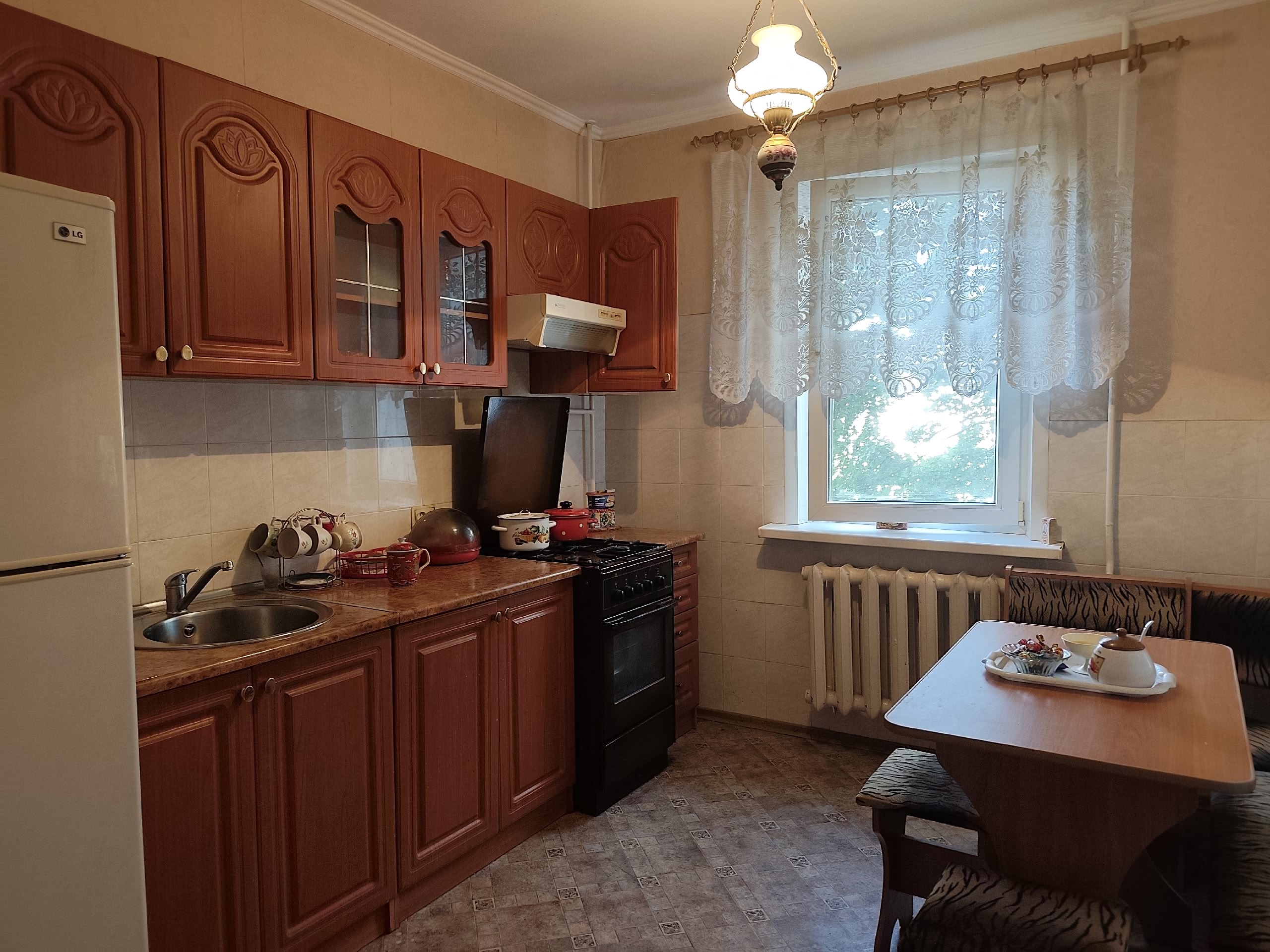 Продам 3 х комнатная квартира кольцо КВ мирный 4)9 этаж. Улучшенная планировка 70 КВ м . Приличное жилое состояние. Рядом вся инфраструктура . Первая линия . Тел. +79595847566 +78591901505.+68591035247...